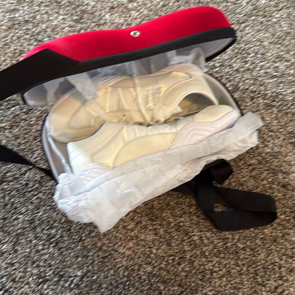 Nfinity evolution cheer shoes—brand new